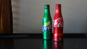 A can of Sprite and Coca-Cola
